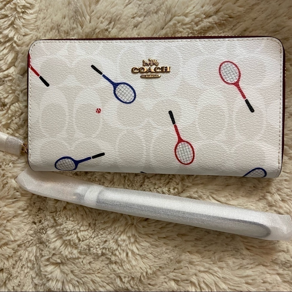 NWT Coach Tennis Racquet Long Zip Around Wallet in Signature White Canvas